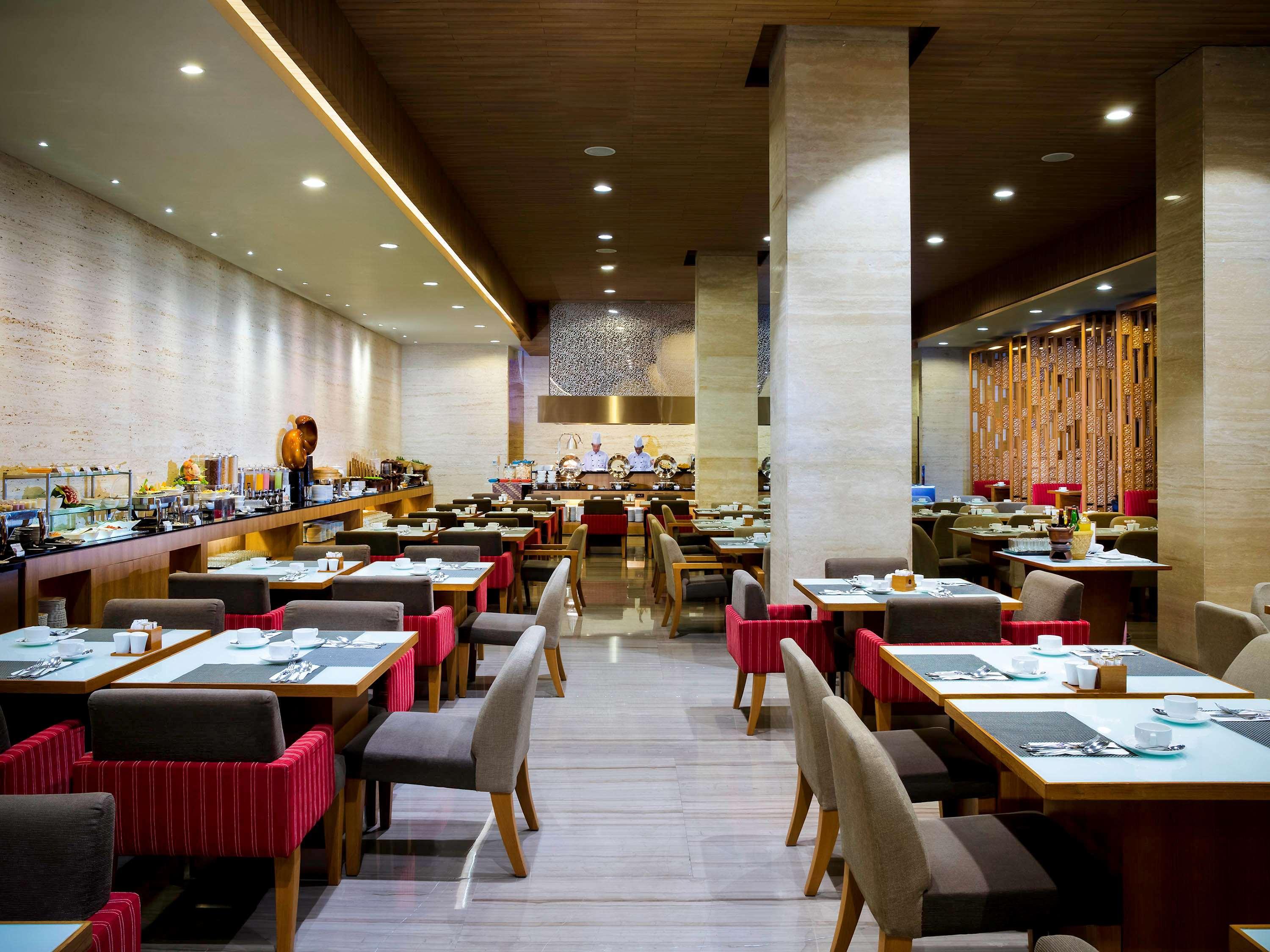 Grand Mercure Jakarta Harmoni Экстерьер фото